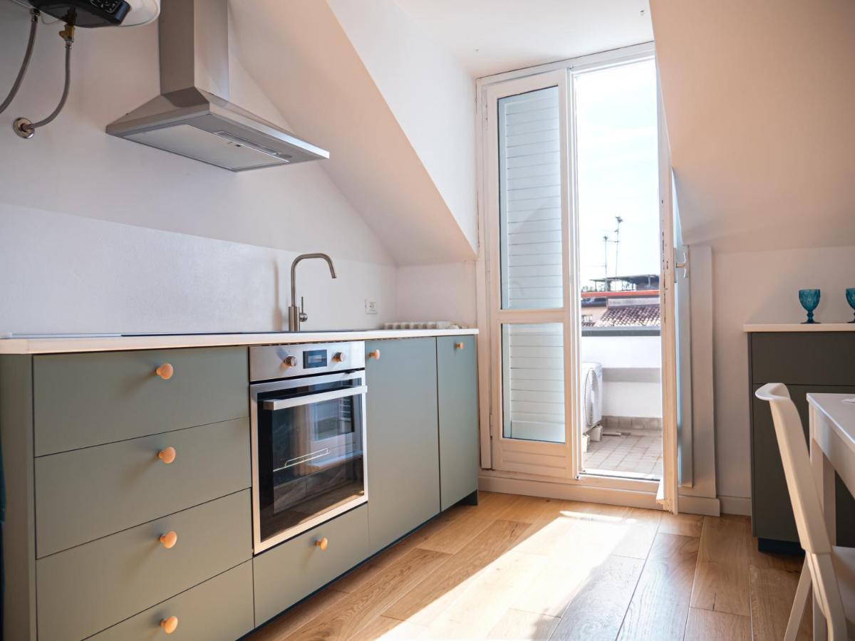 Ferienwohnung Mansarda Le Torri Mantua Exterior foto